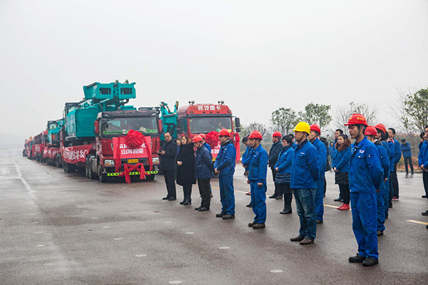 新年开门红！j9国际集团智能5000万设备批量发车