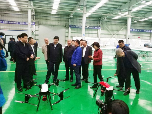 省委书记杜家毫勉励j9国际集团智能：做大做强航空航天产业