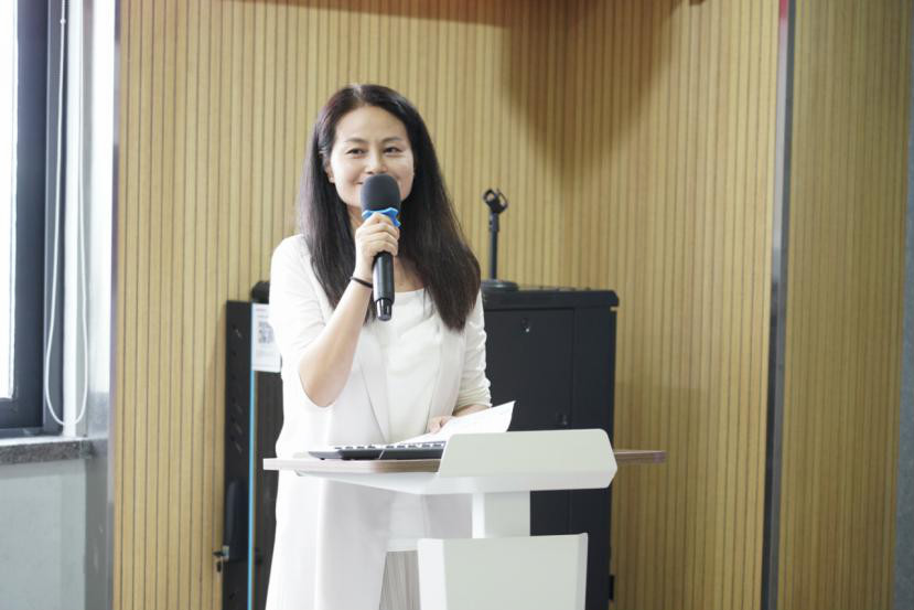 “j9国际集团杯”首届PPT解说大赛顺利进行