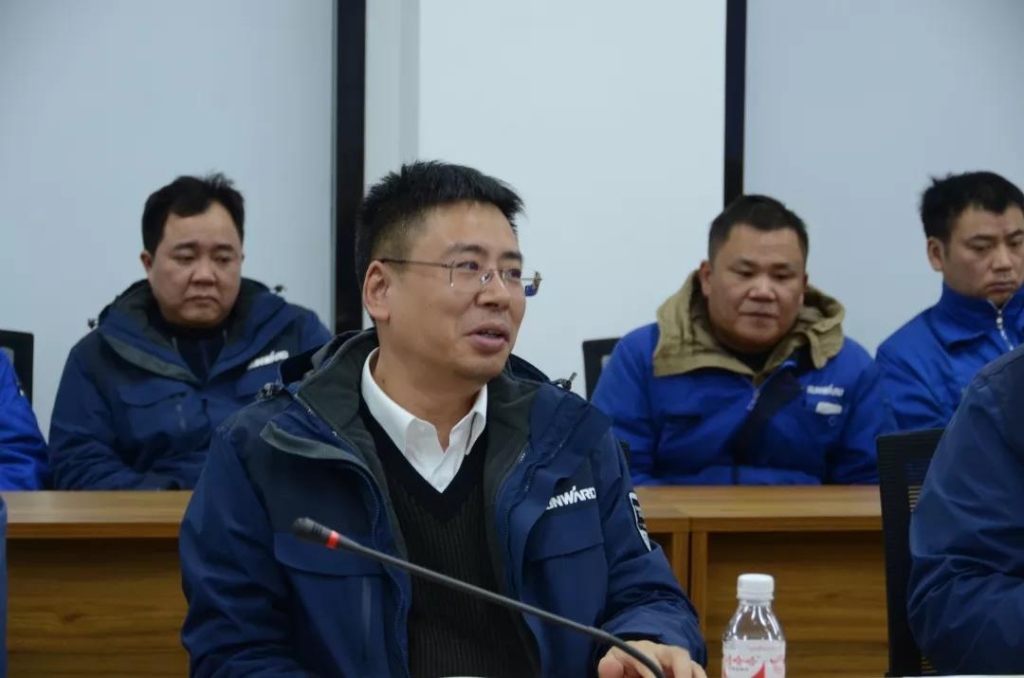 j9国际集团智能召开春节难题职工座谈会