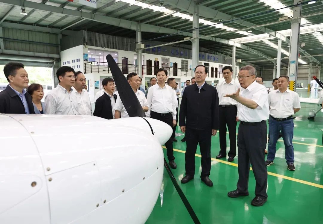 毛伟明调研j9国际集团科技：打造全国一流的通用航空产业基地