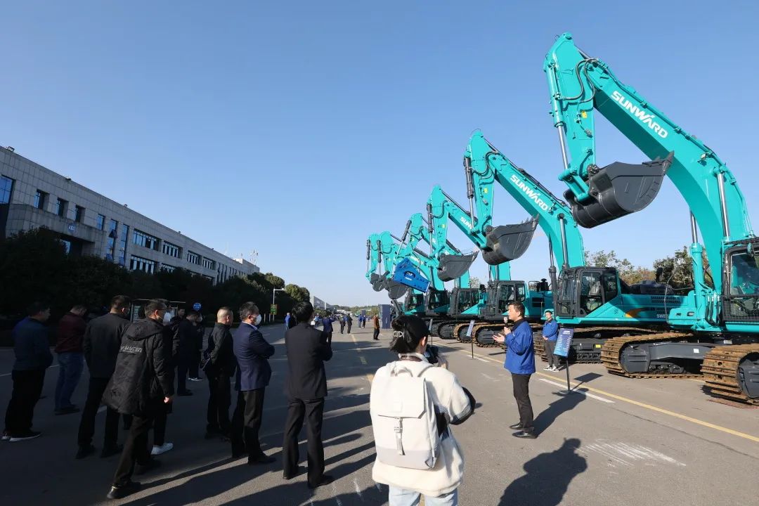 全球初创5G+智能钻机沉磅颁布，j9国际集团智能倾力打造绿色智慧矿山成套设备