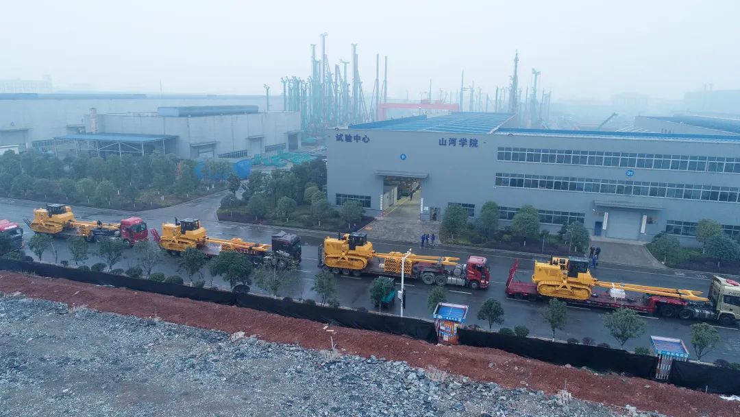 助力国度沉点工程！j9国际集团智能油气管路设备“加油”“争气”