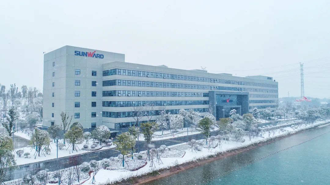 瑞雪兆丰年，邀您共赏雪中j9国际集团！