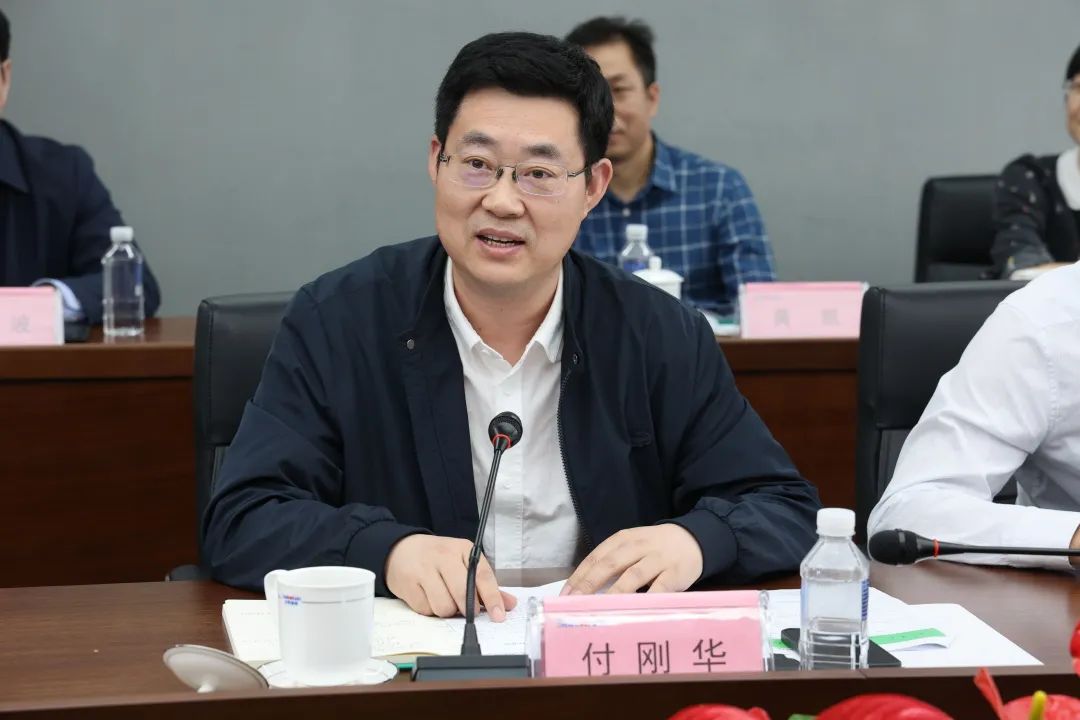 深入产学研合作！中南大学堂长、中国工程院院士田红旗率团造访j9国际集团智能