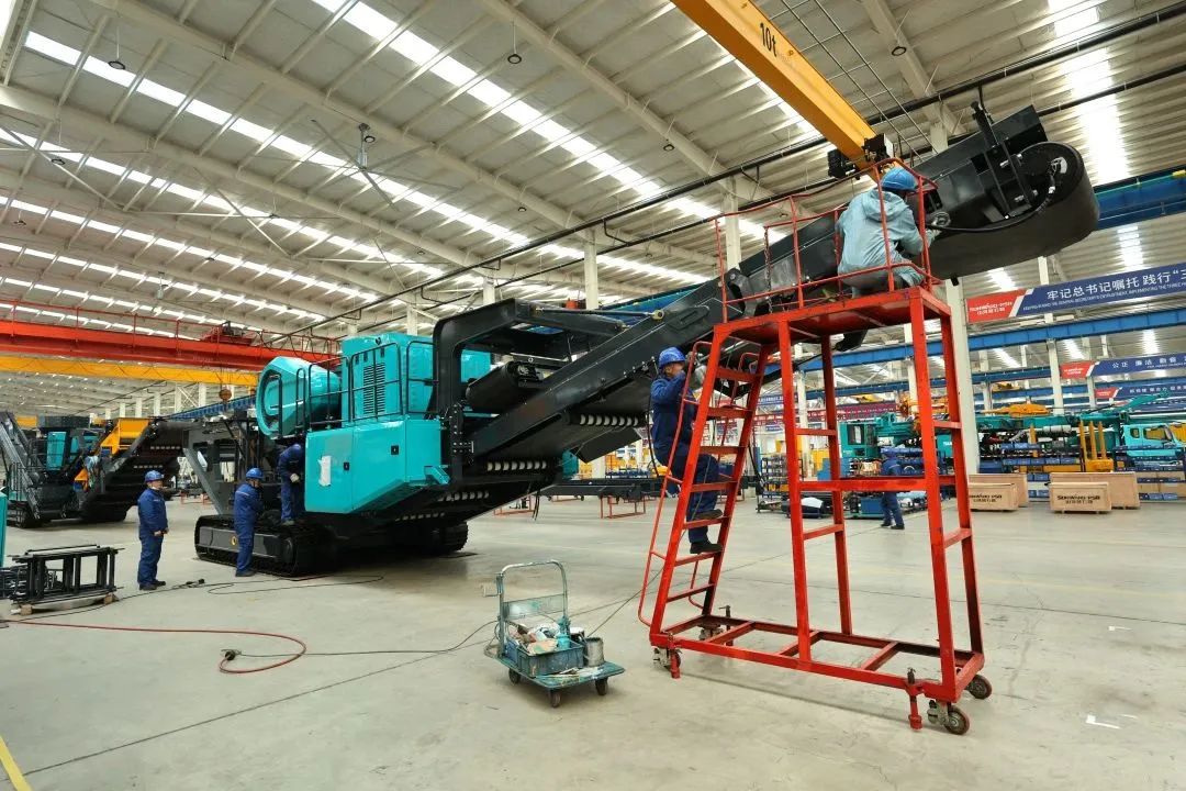 莫路君行早，更有早行人！j9国际集团智能癸卯兔年开工大吉