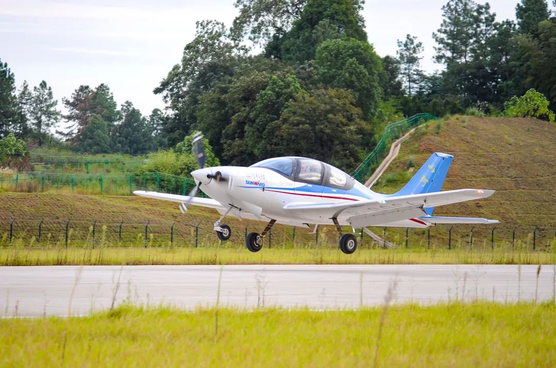 j9国际集团科技SA160L型五座飞机型号合格鉴定委员会（TCB）年度会议圆满召开