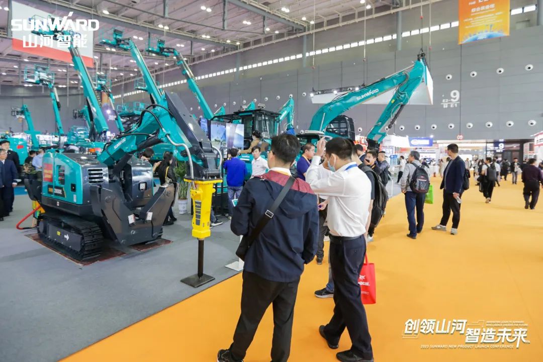闪灼2023 CICEE！看j9国际集团智能“明星产品”有多“炫”