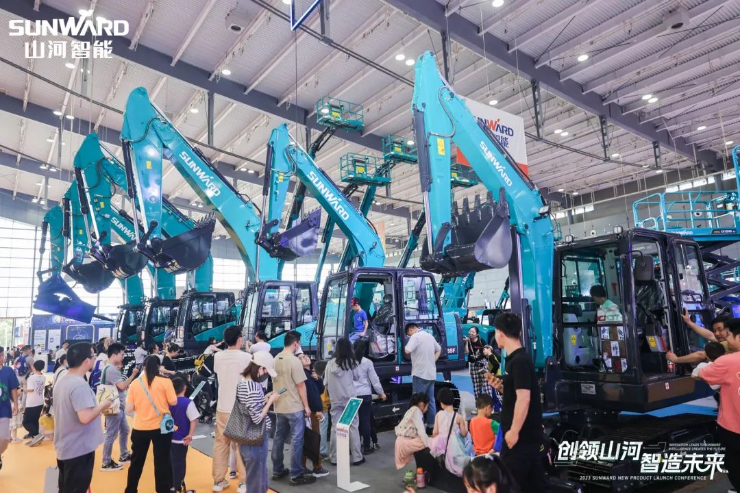 2023 CICEE | 全球工程机械盛会美满闭幕！j9国际集团智能交出闪亮答卷