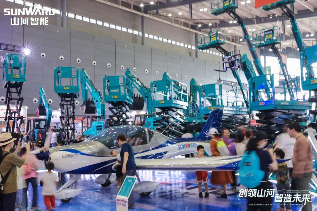 2023 CICEE | 全球工程机械盛会美满闭幕！j9国际集团智能交出闪亮答卷