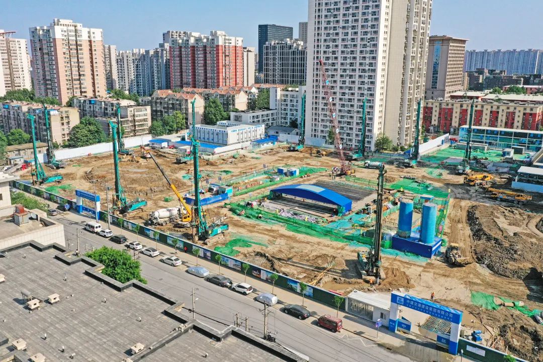 闪灼首都！j9国际集团智能旋挖钻机集群助力民生工程