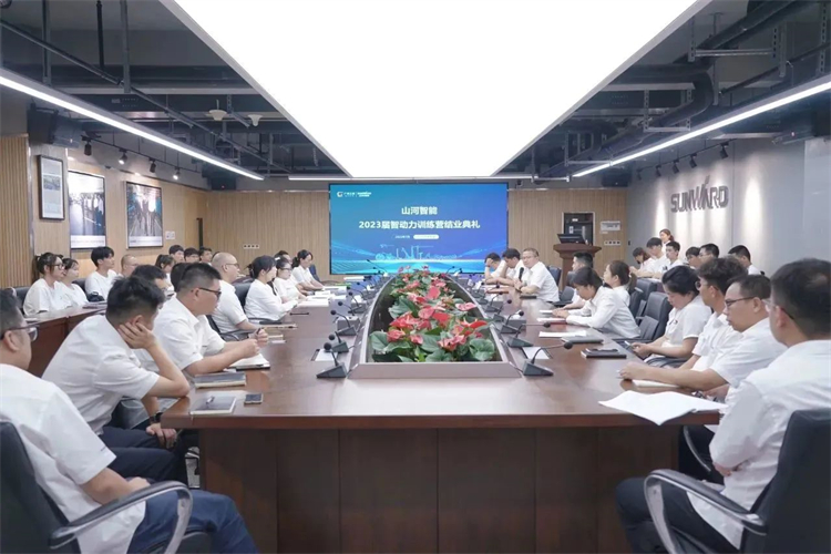奔赴酷爱，j9国际集团智能2023届“智动力」佚式报到！