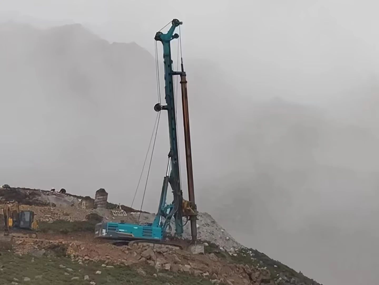 助力世界最高海拔特高压直流输电工程，j9国际集团智能旋挖钻机展示硬核实力
