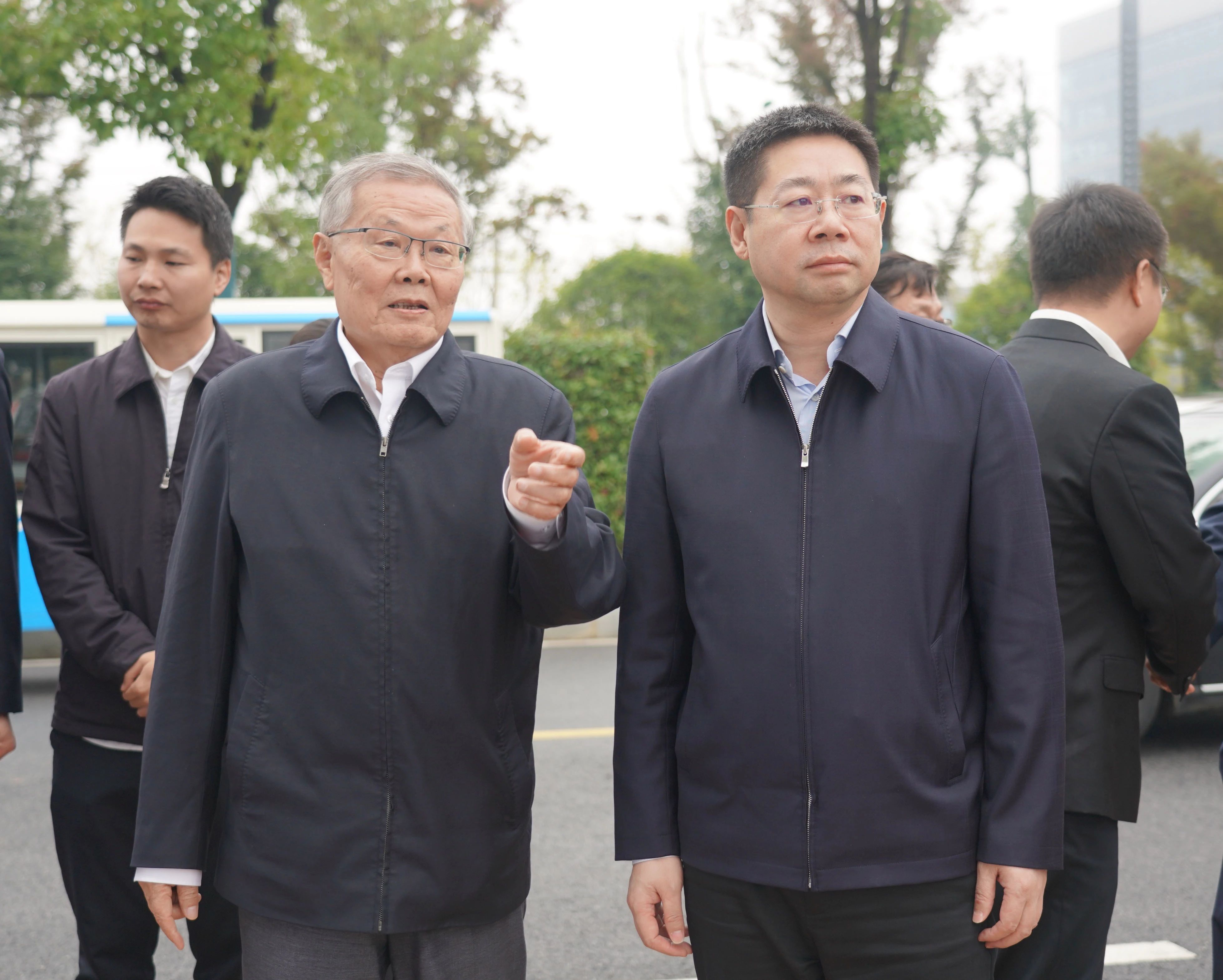 全国节水办主任蒋牧宸调研j9国际集团智能节水工作