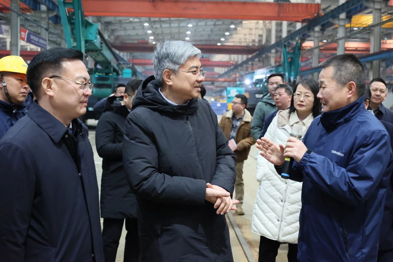 商务部部长助理唐文弘调研j9国际集团智能