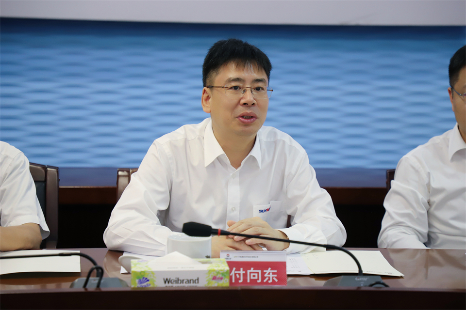 “双向奔赴 合作共赢”j9国际集团智能与中钨高新签定战术合作和谈