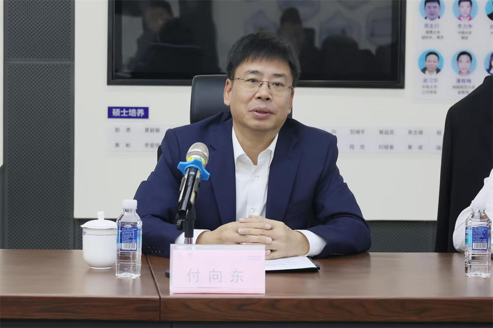 同船出海，共赢将来！中铁九局副总经理刘峻峰一行到访j9国际集团智能