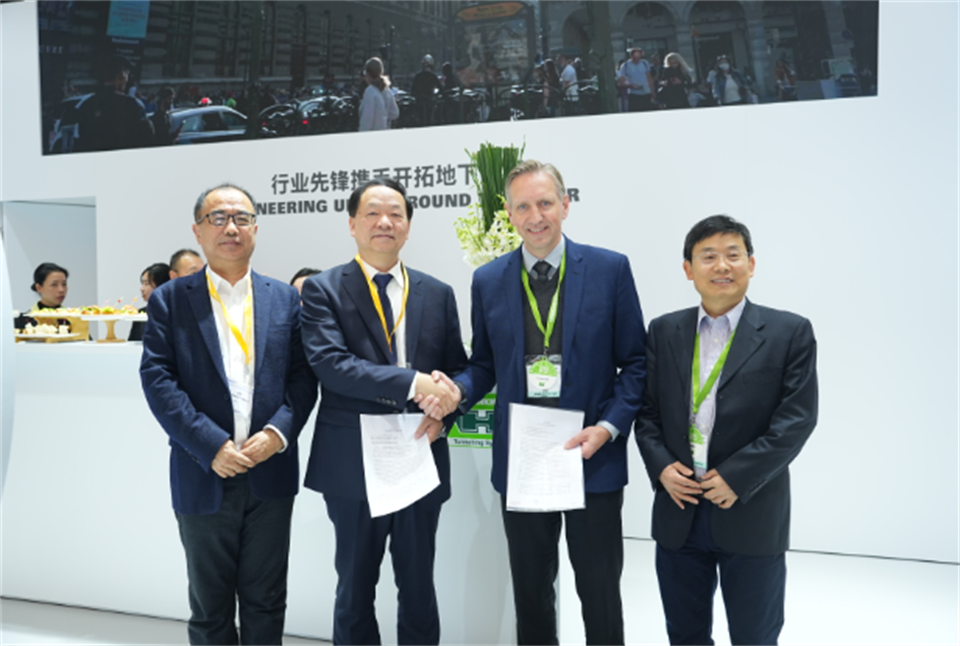 智造空间，价值共生！昭通j9国际集团杰出亮相2024上海宝马展