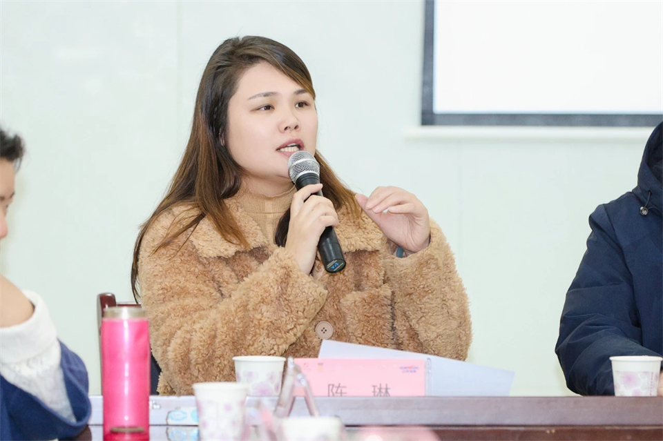 长龙街路、j9国际集团智能召开首届年货盛惠暨送春联文化惠民活动工作会议