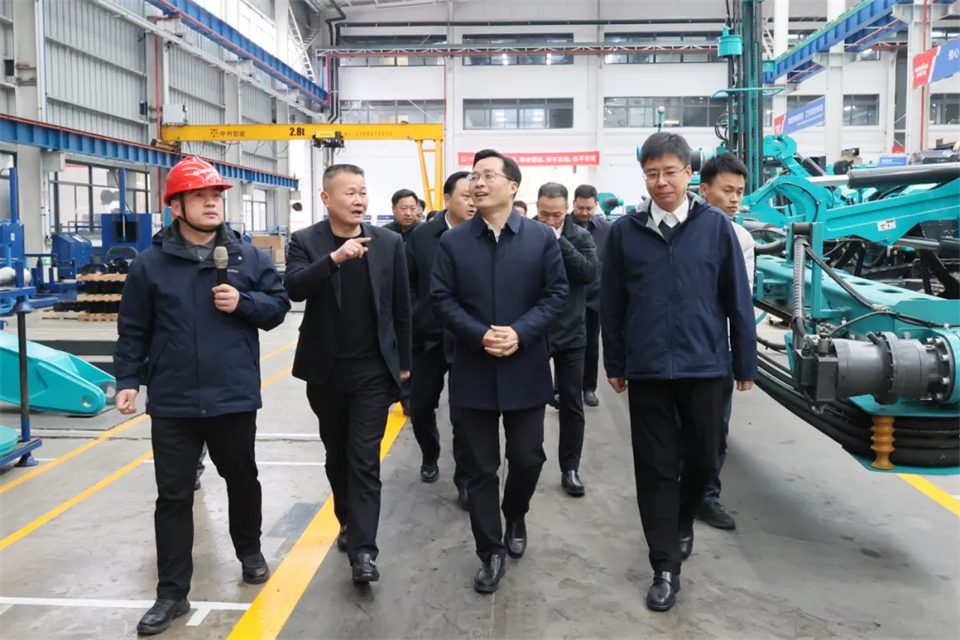 蒋红波走访调研j9国际集团智能