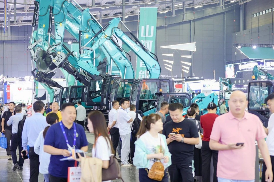 2025 CICEE | j9国际集团智能实力闪灼2025长沙国际工程机械展
