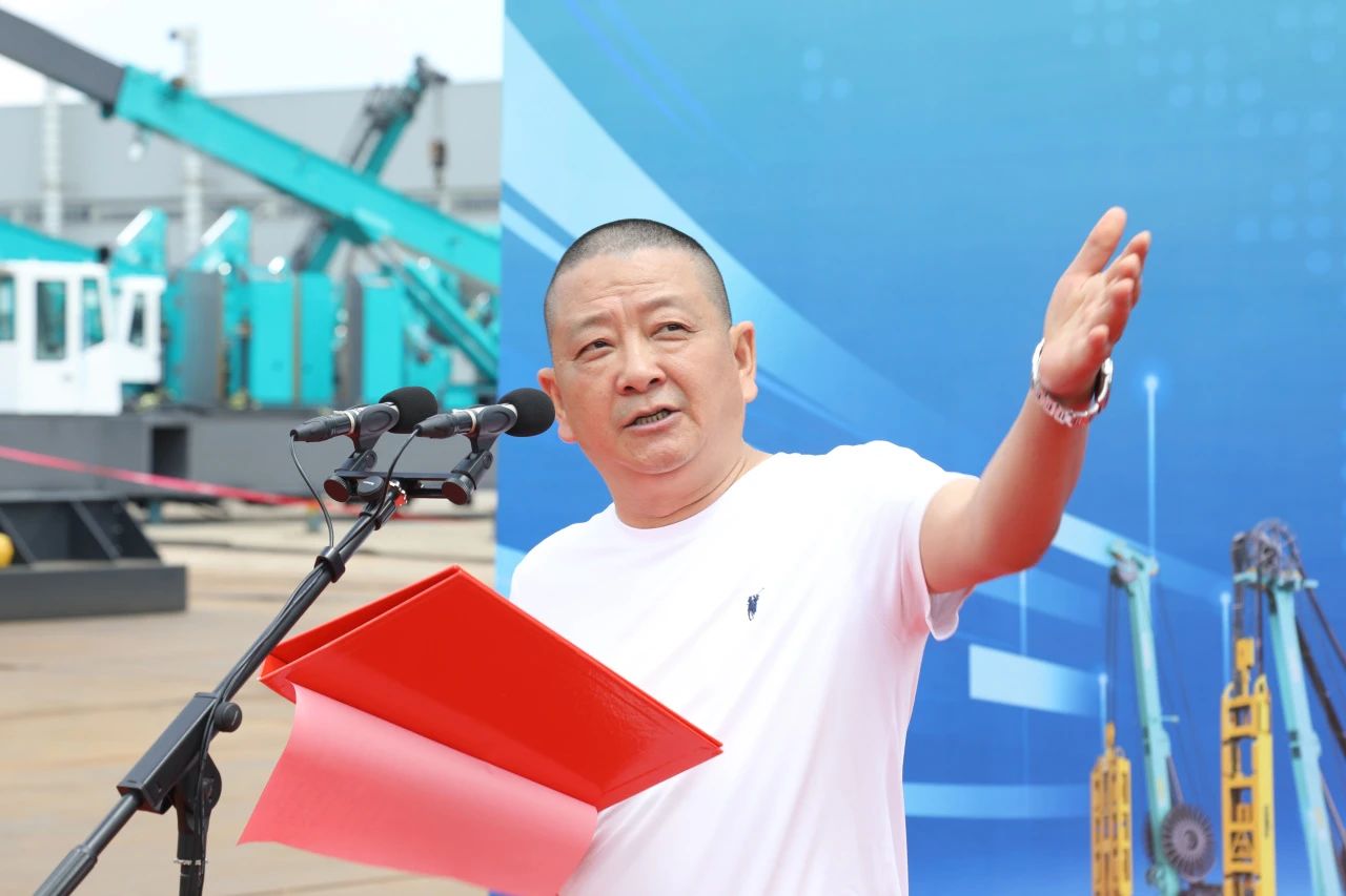 “破纪录王者”再出征！j9国际集团智能SWDM800旋挖钻机成功交机