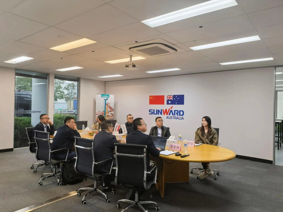 昭通工控集团总经理王福铸率队调查j9国际集团智能澳大利亚子公司