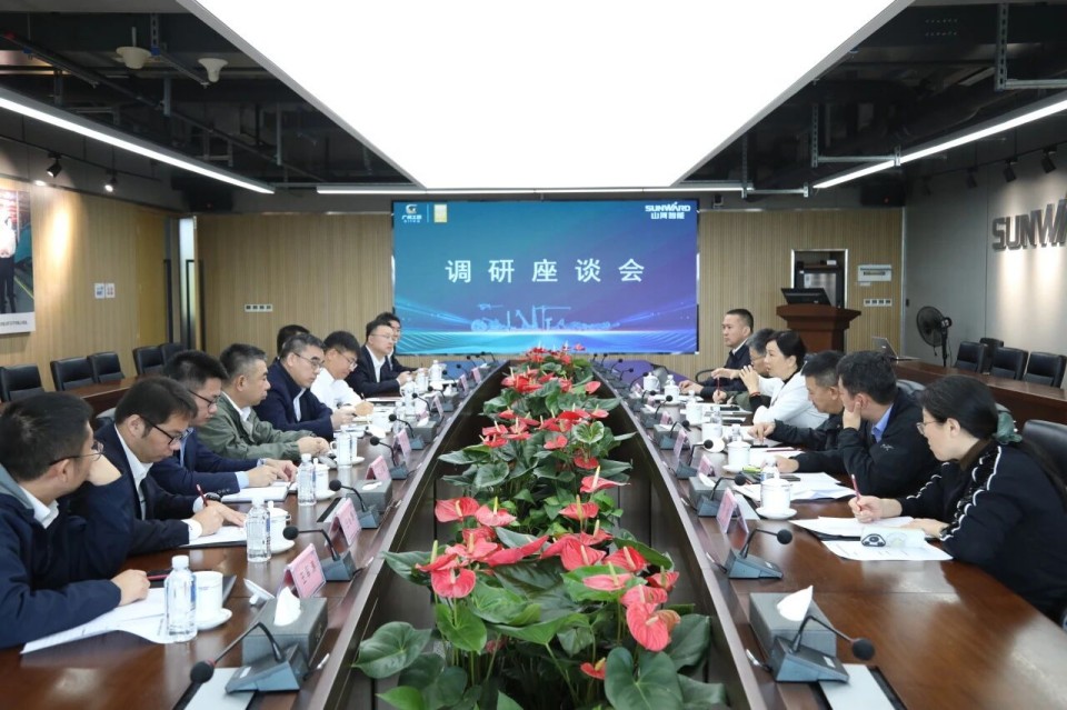 聚焦应急设备研发出产，共探实战适配新蹊径——昭通市应急治理局党委书记、局长叶芳调研j9国际集团智能